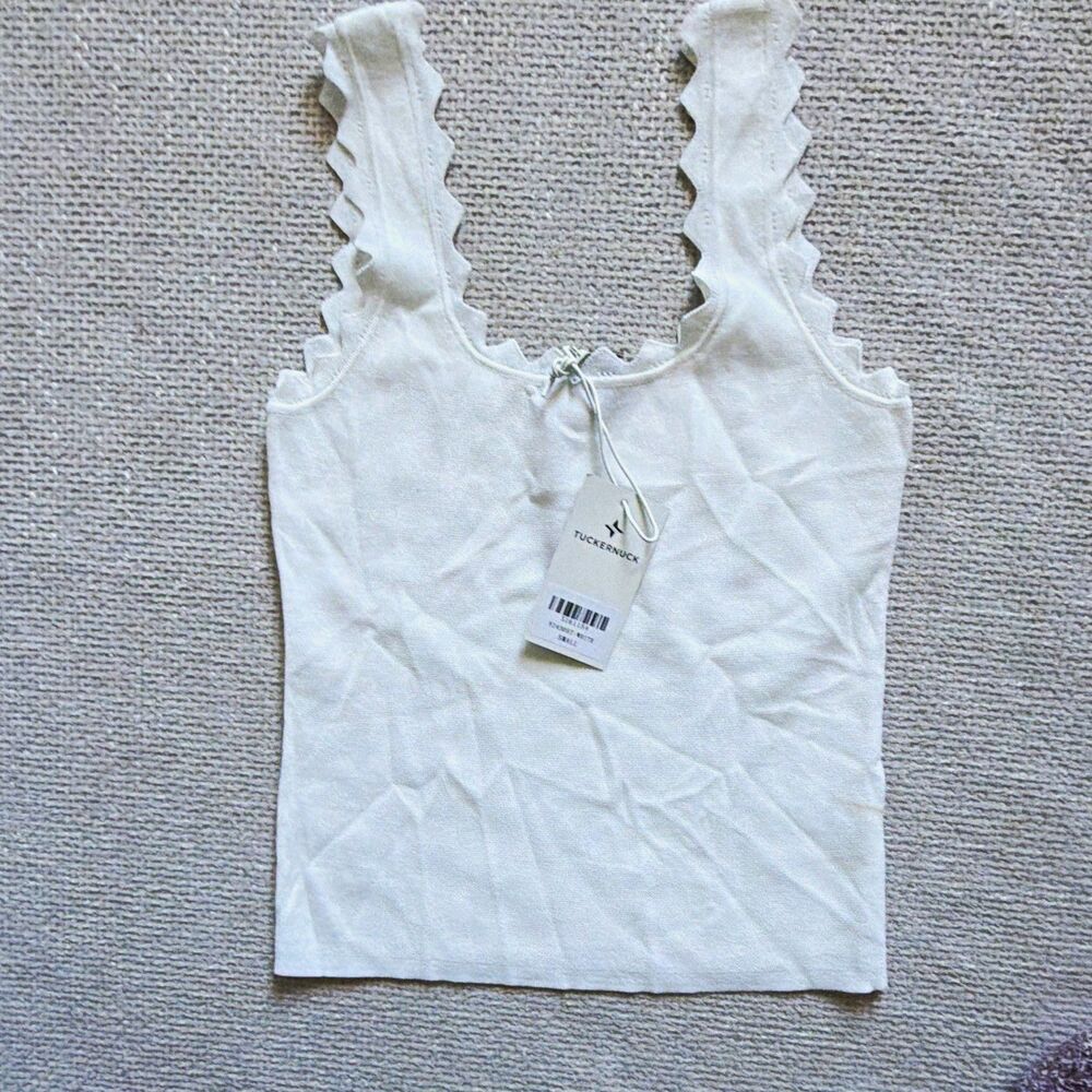 NWT Tuckernuck White Scalloped Wide Strap Knit Tank Top - Size Small